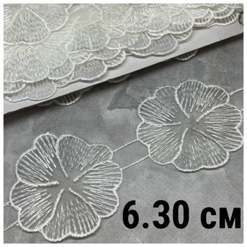 Вишита Мереживна квітка 6,3 см, колір -білий, шт 014042 фото