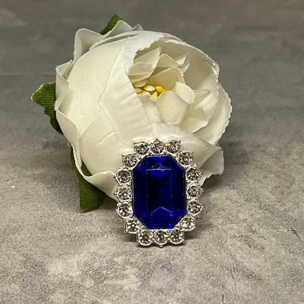 Серединка для бантиків зі стразами, синя (срібна оправа) 2,1&times;1,7 см,  1 шт 020721 фото