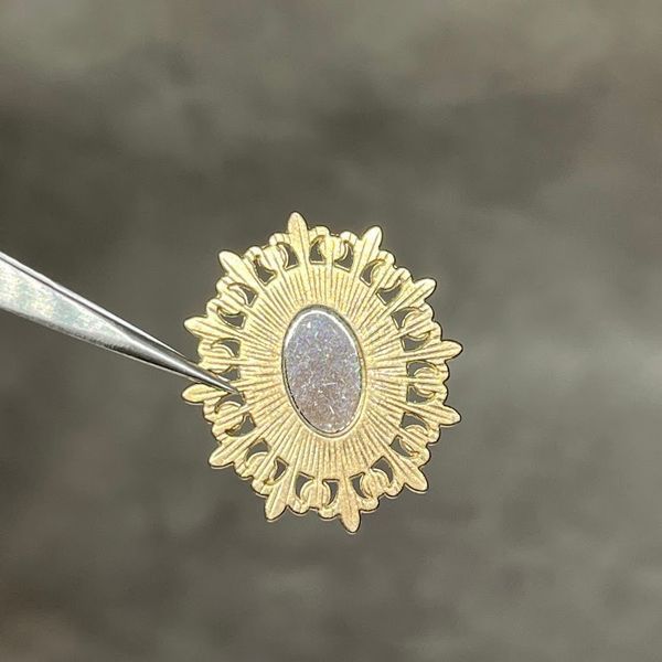 Серединка ювелірна овальна з червоним камінням та стразами, 2,6&times;2,3 см, золото, арт 020734 020734 фото