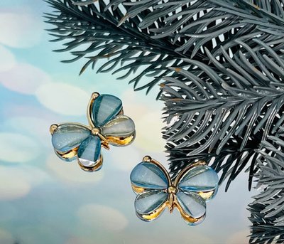Декоративная серединка "Бабочка", 21*28 мм, цвет-голубой, шт 014523 фото