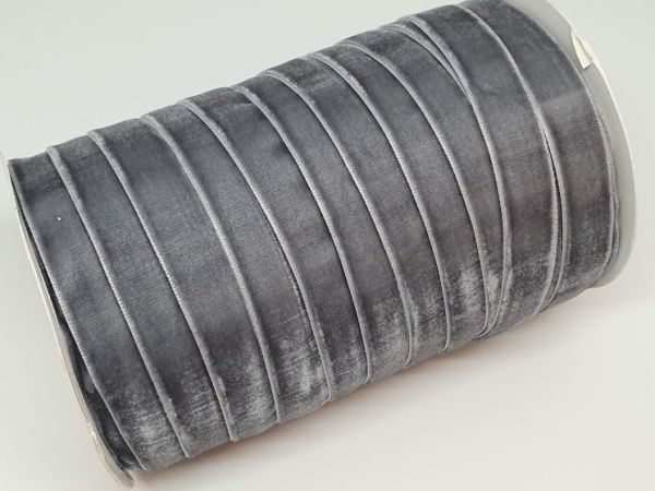 Лента бархатная 1,5 см. цвет -серый, метр 06778 фото