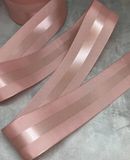 Репсова стрічка з атласною смугою 4 см, колір-рожево-бежевий, метр 09007 фото