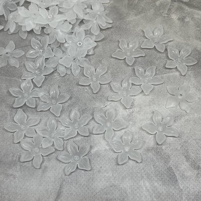 Акриловые бусины -Цветок, размер 20 мм, цвет Белый (полупрозрачный), упаковка 20 шт. 016263 фото
