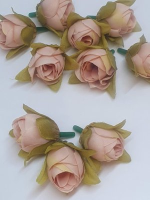 Бутон розы из ткани 2,0 см, цвет пудровый, шт. 013714 фото